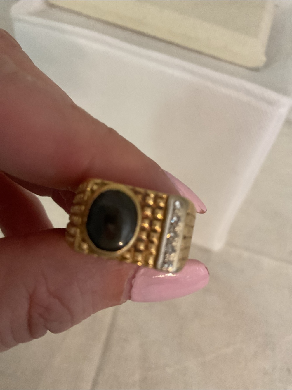 Vintage 14K Gold Black Star Sapphire Signet Ring Size 9 - Picture 2 of 9